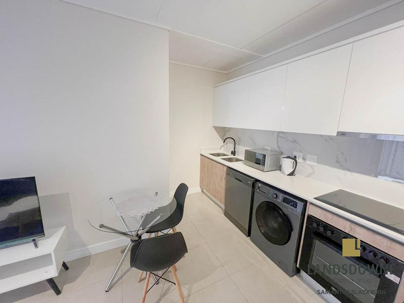 To Let 1 Bedroom Property for Rent in Richwood Western Cape